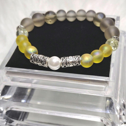 Elegant Unity Bracelet