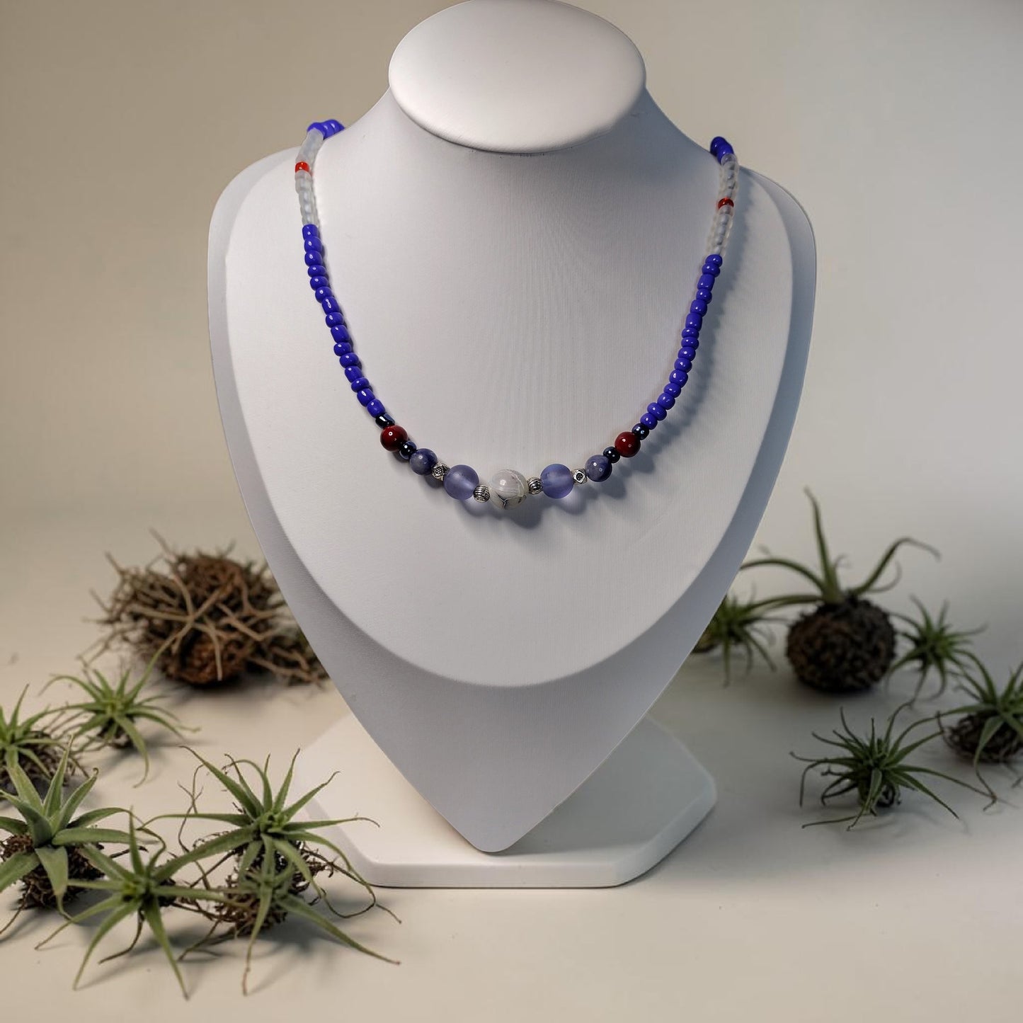 Sophisticated Simplicity Necklace