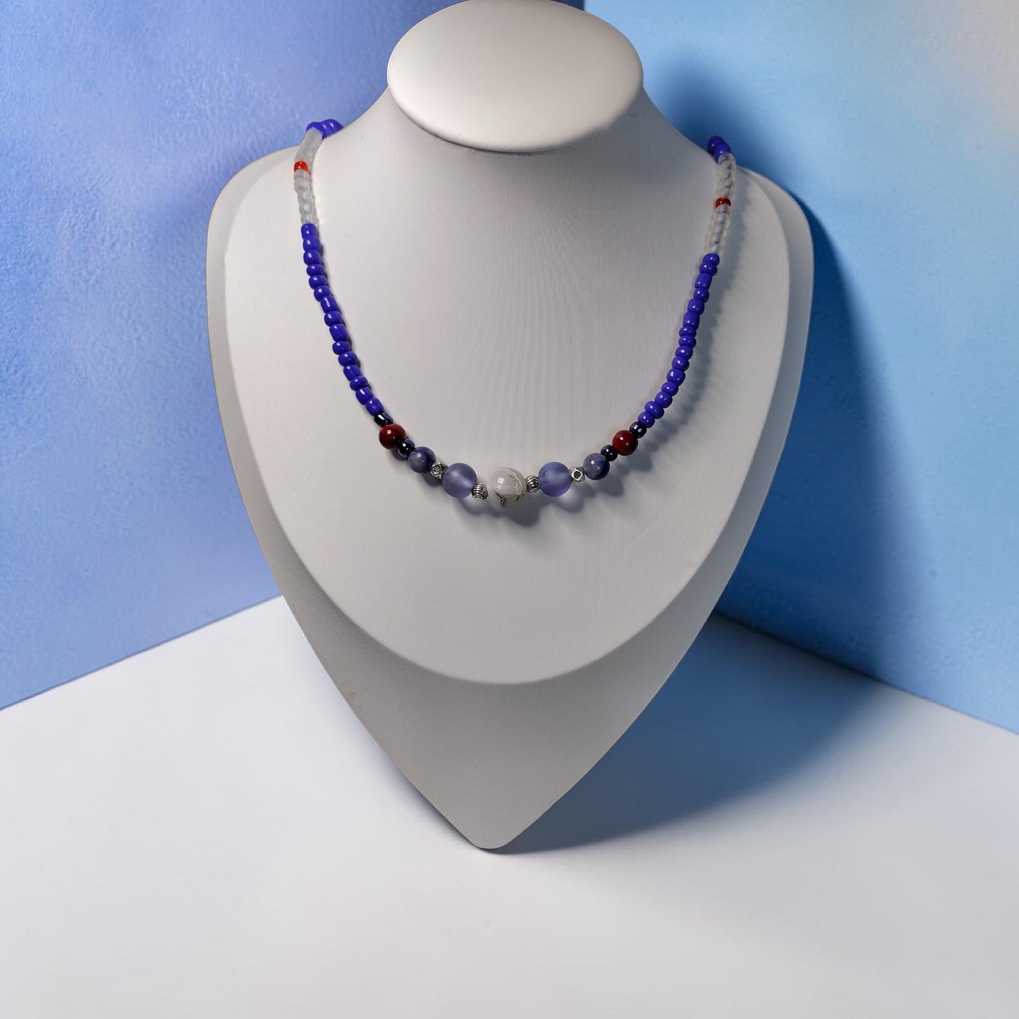 Sophisticated Simplicity Necklace