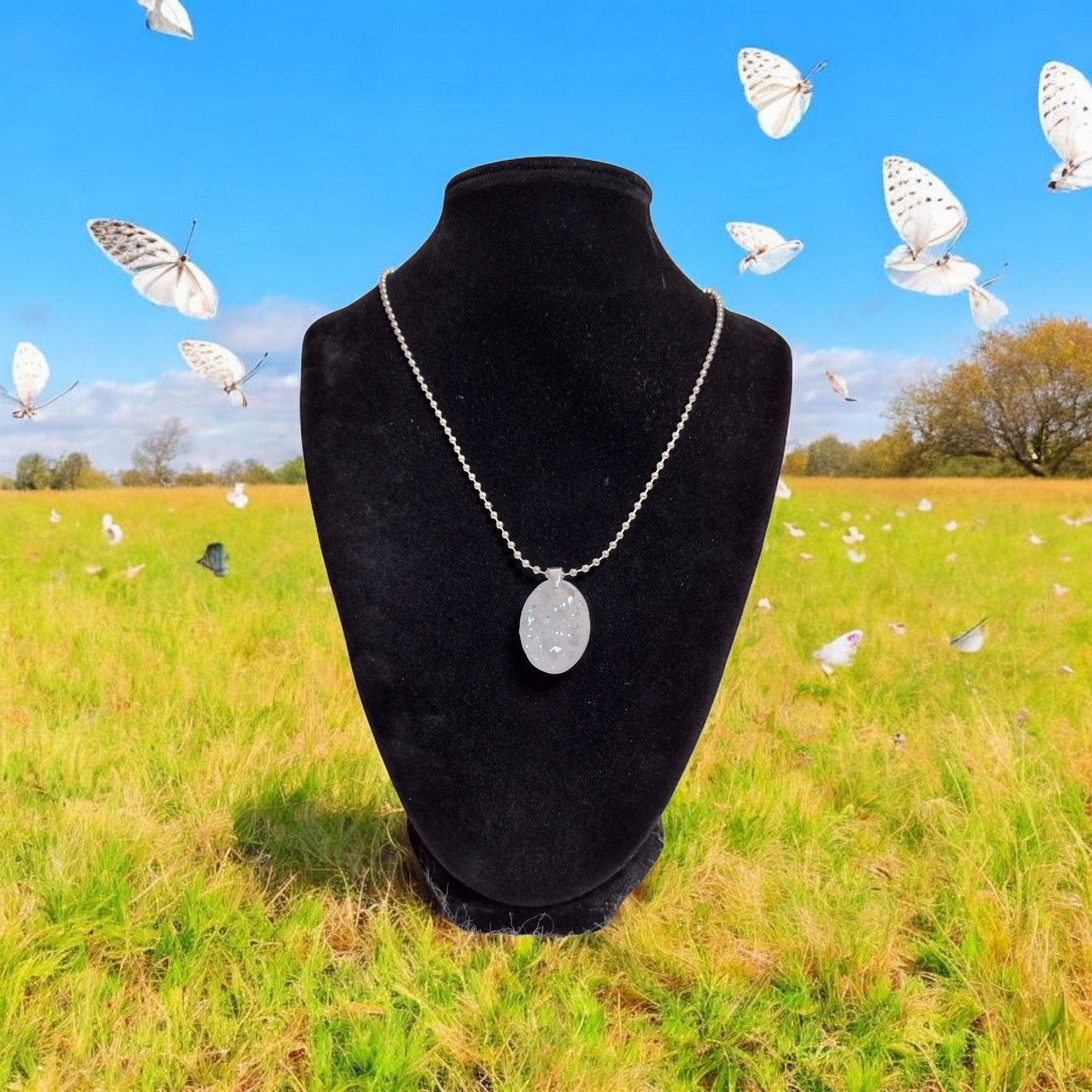 White Glitter Pendant Necklace
