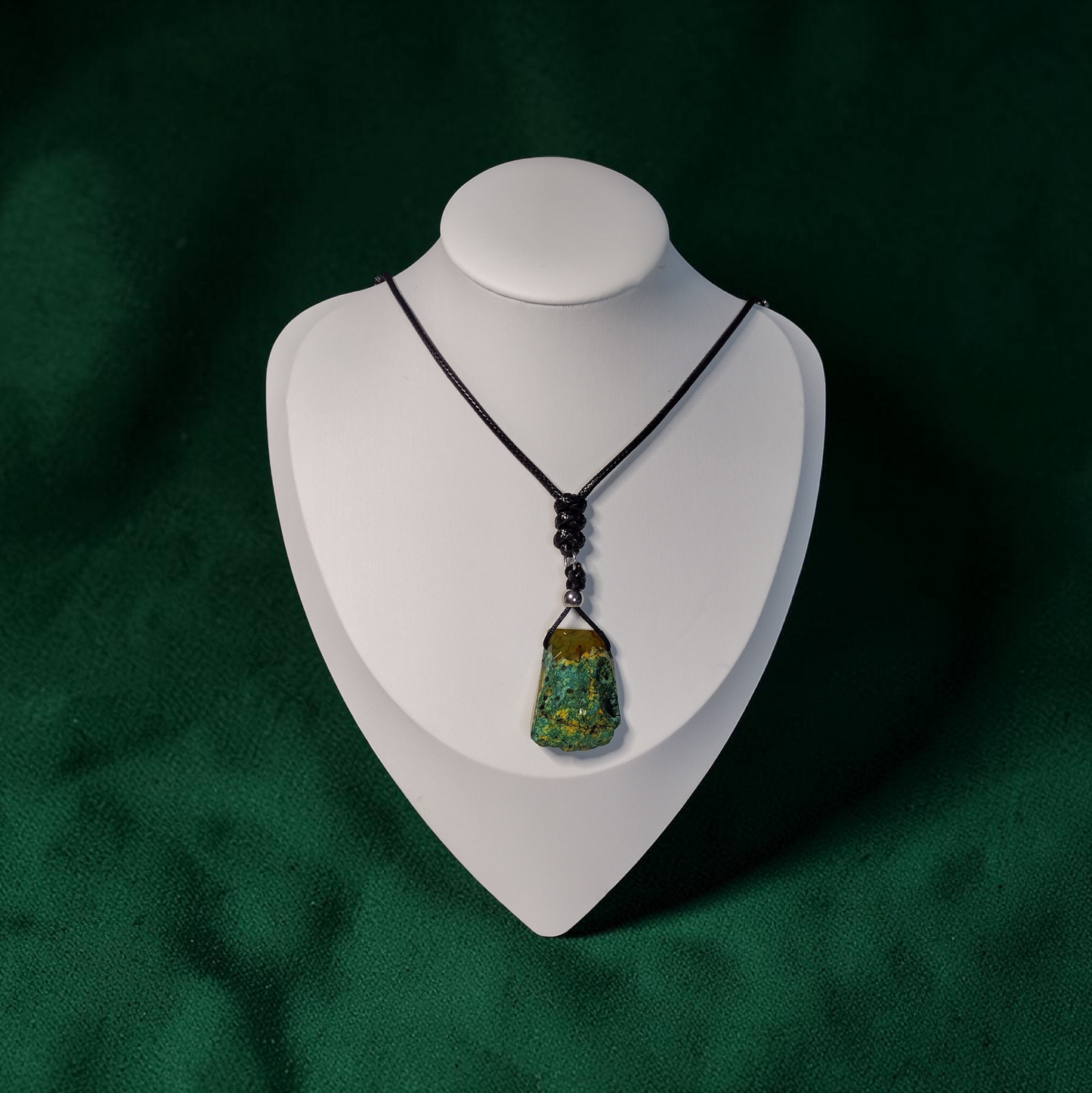 Forest Radiance Crackle Quartz Necklace