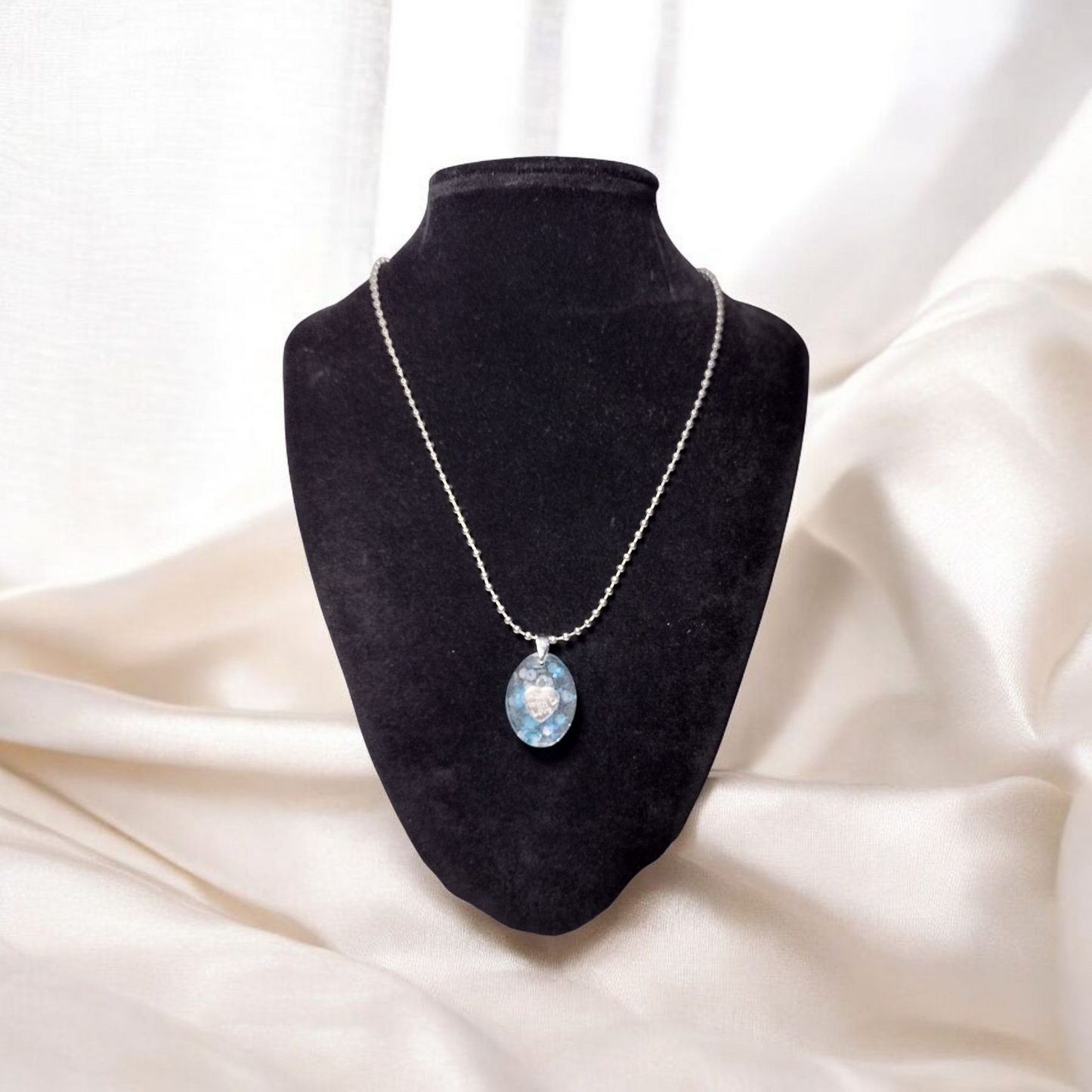 Heart of Twinkle Necklace