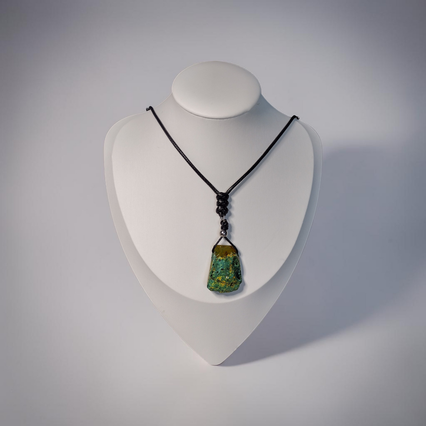 Forest Radiance Crackle Quartz Necklace