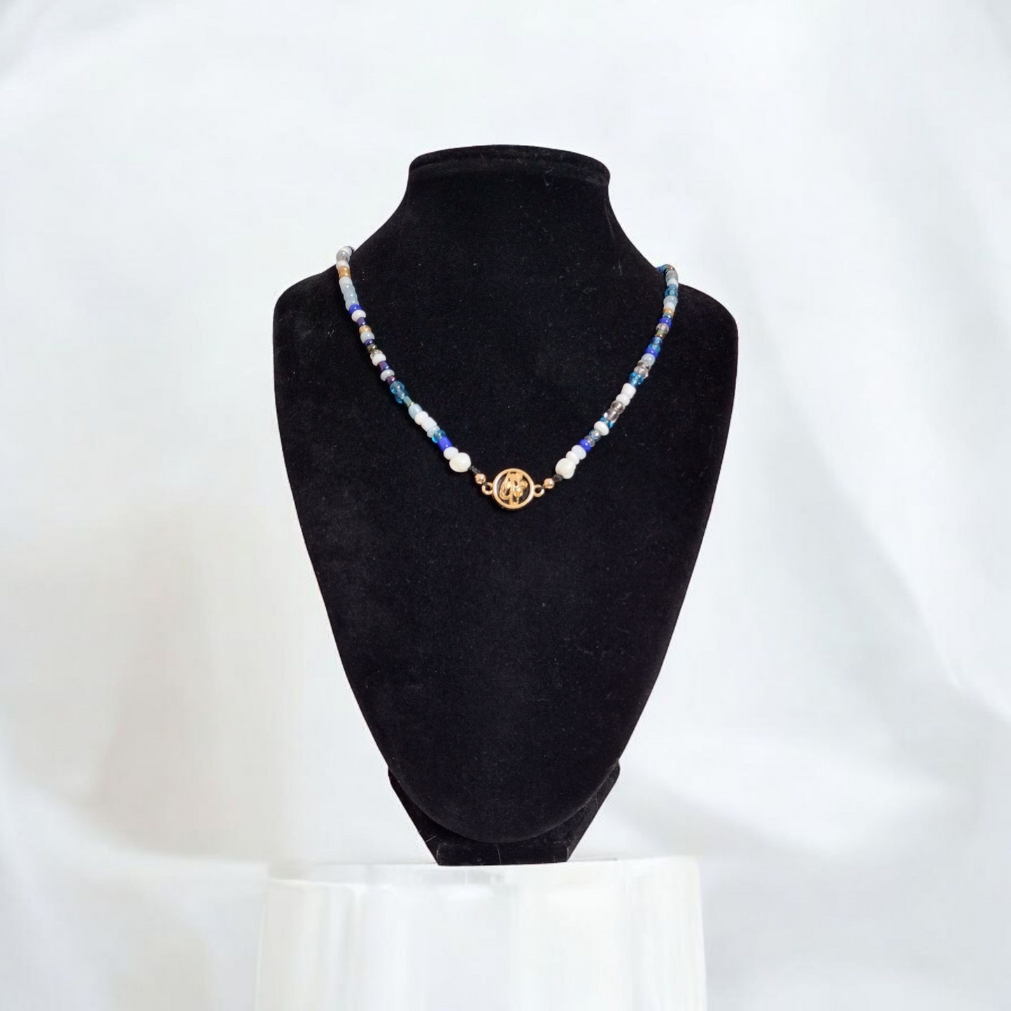 Christal Glass Choker Necklace
