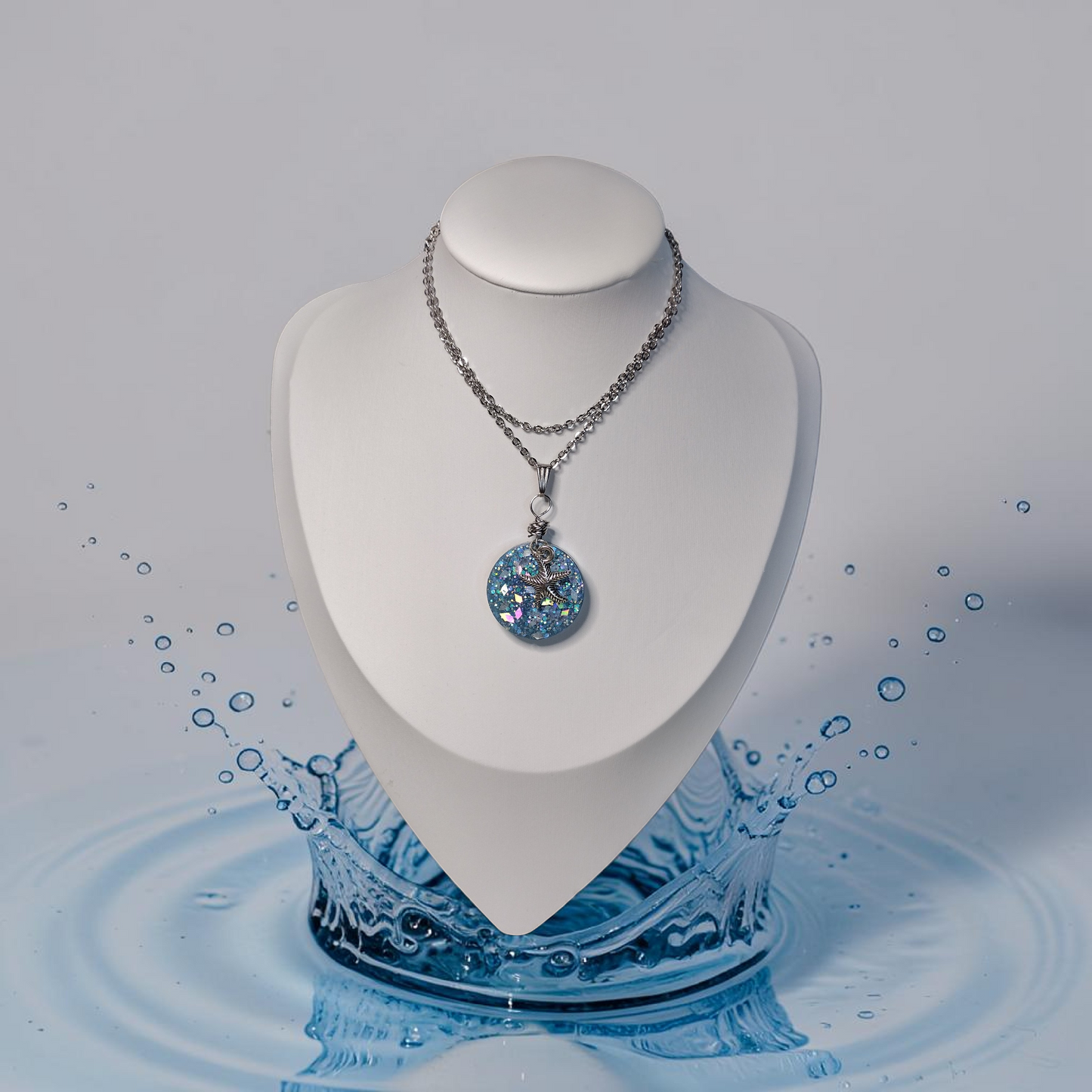 Silver Sparks Necklace.