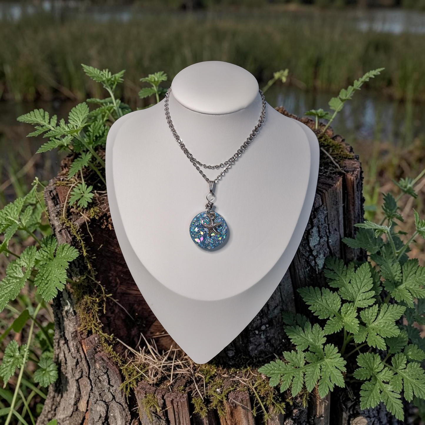 Silver Sparks Necklace.